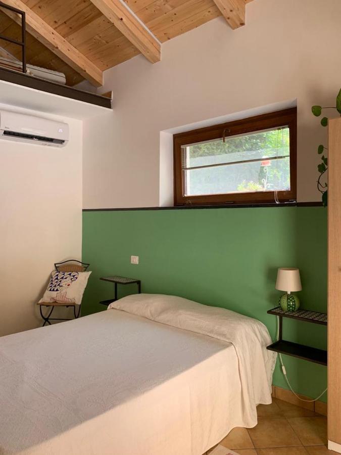La Stanza In Giardino Bed and Breakfast Cava deʼ Tirreni Buitenkant foto